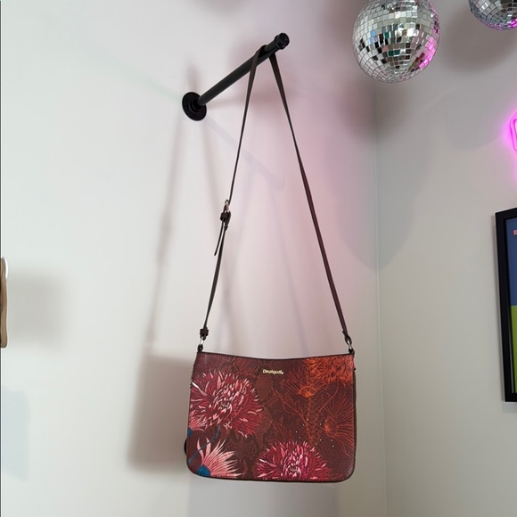 Desigual Rodas Bag NWOT - Picture 1 of 15